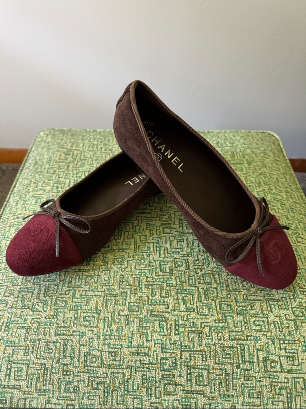 CHANEL Two-Tone Suede Burgundy & Brown Cap-Toe Ballet Flats
